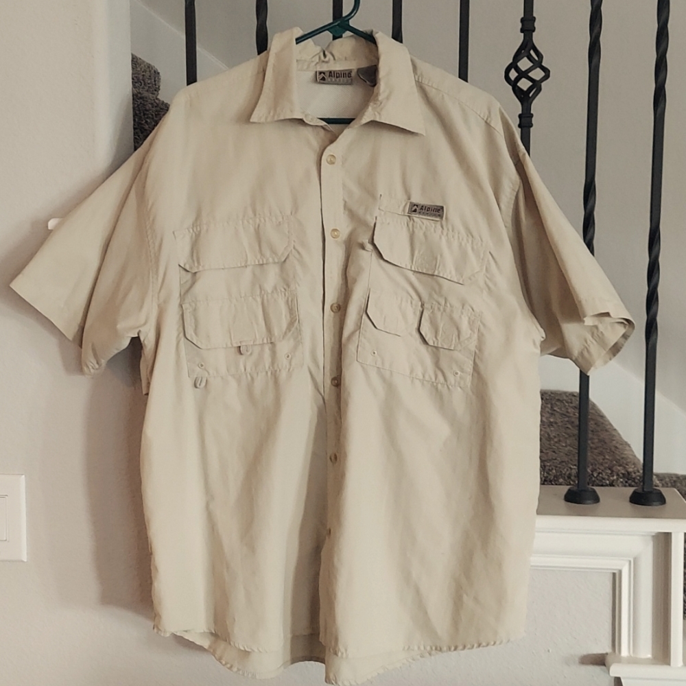 Alpine Design Men's L Fishing/Hiking vented shirt